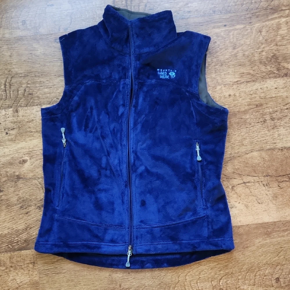Womans Mt Hardware Fleece Vest - Picture 1 of 4